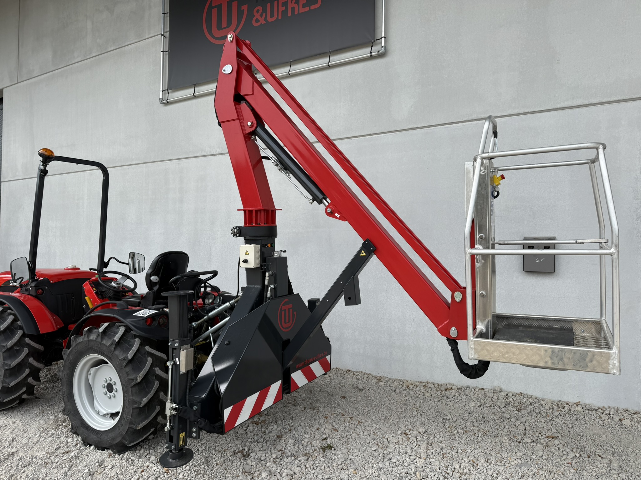 Giraffe, tractor hoogwerker